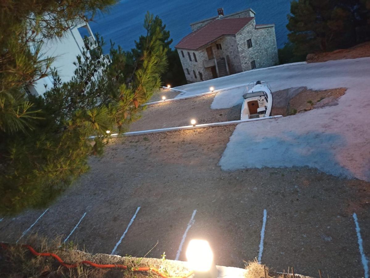 Luxury Apartments Villa Ruzmarina With New Heated Infinity Pool And Lounge Area Marusici  외부 사진