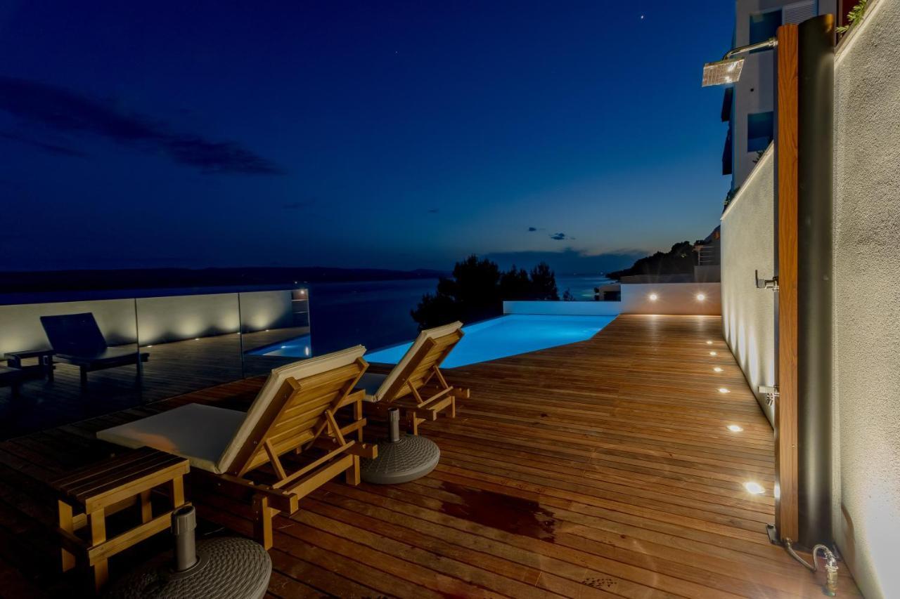 Luxury Apartments Villa Ruzmarina With New Heated Infinity Pool And Lounge Area Marusici  외부 사진