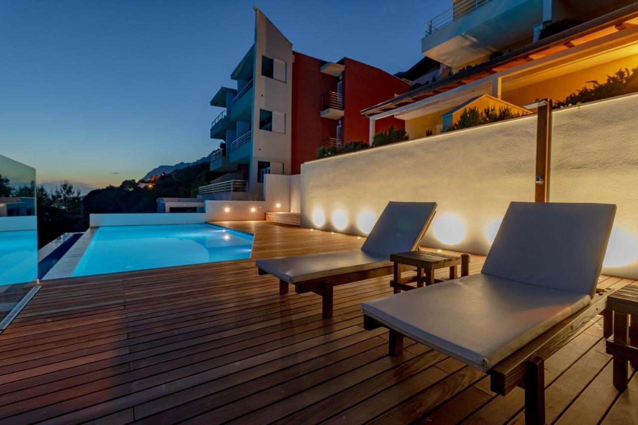 Luxury Apartments Villa Ruzmarina With New Heated Infinity Pool And Lounge Area Marusici  외부 사진