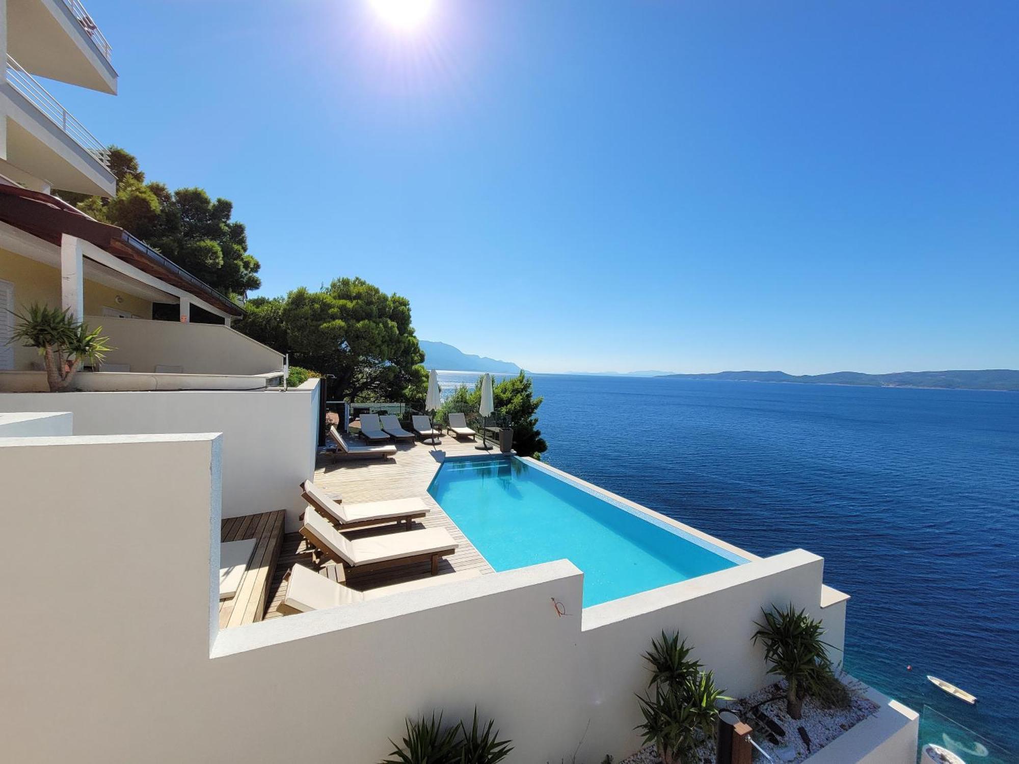 Luxury Apartments Villa Ruzmarina With New Heated Infinity Pool And Lounge Area Marusici  외부 사진